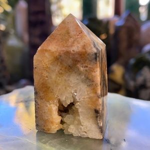 🔥SALE🔥 Tiger Skin 4 Sided Crystal Point With Druzy!